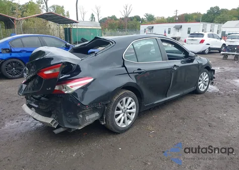 2018 Toyota Camry Le from USA, damaged, VIN 4T1B11HK7JU077102
